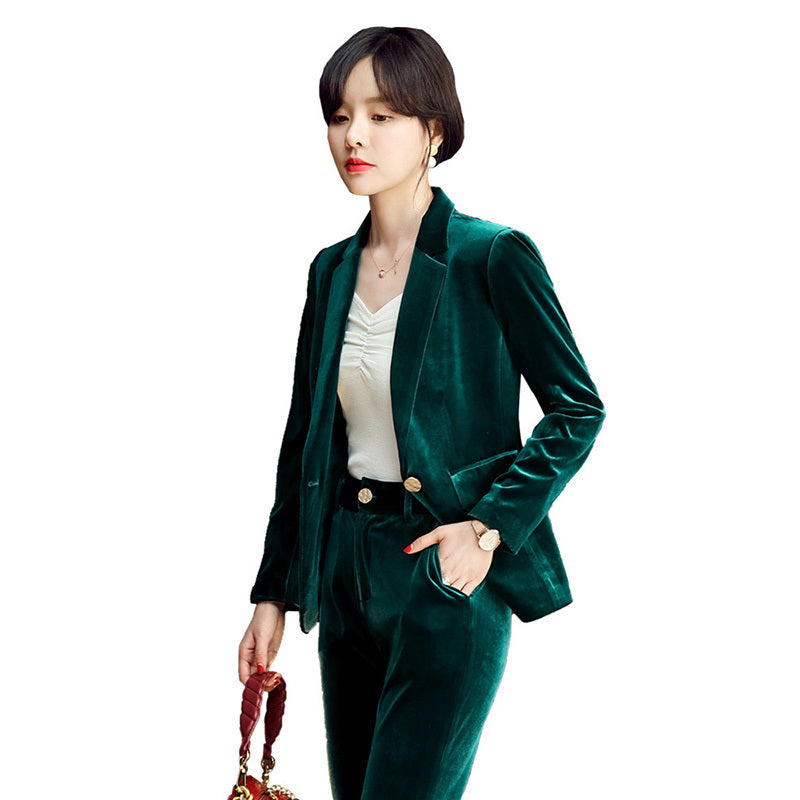 Ladies temperament suit