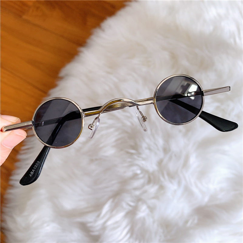 Retro Sunglasses For Men And Women With Super Small Frame