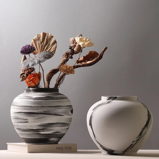 Ceramic Vases Large Home Decoration Flower Bottle Modern Elegant Nordic Interior Minimalist Vases for Centerflowers of Tables