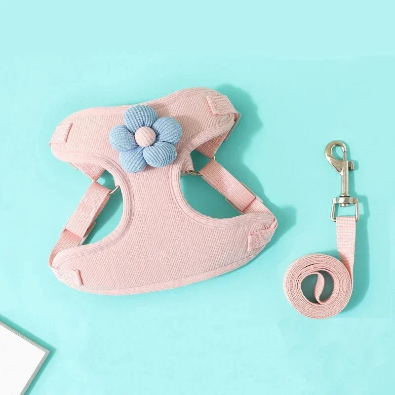 Pet vest traction rope dog cartoon three-dimensional accessories Teddy walking dog rope cat going out chest and back protection